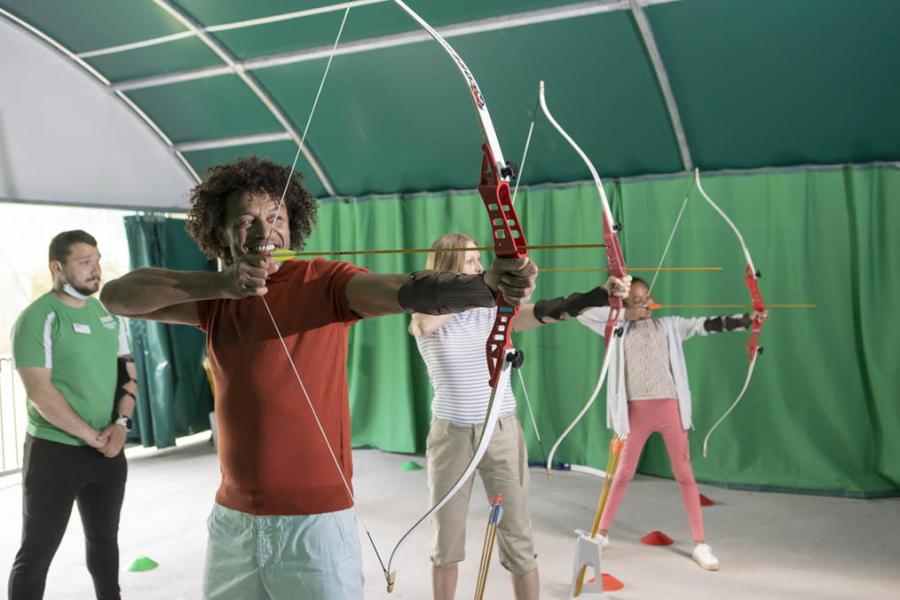 archery at Sandford Holiday Park