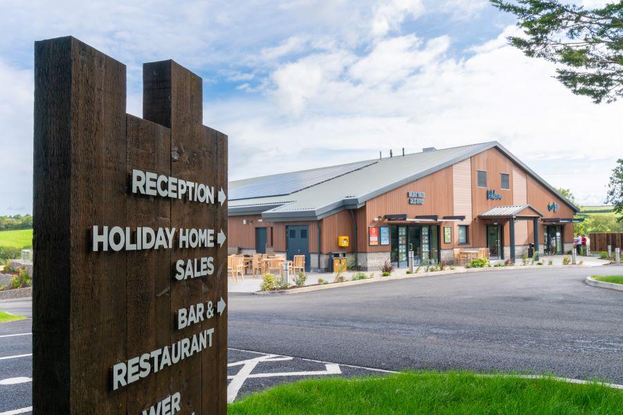 enterance to the park at Hedley Wood Holiday Park