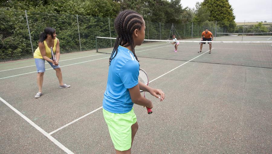 tennis court at Looe Bay Holiday Park