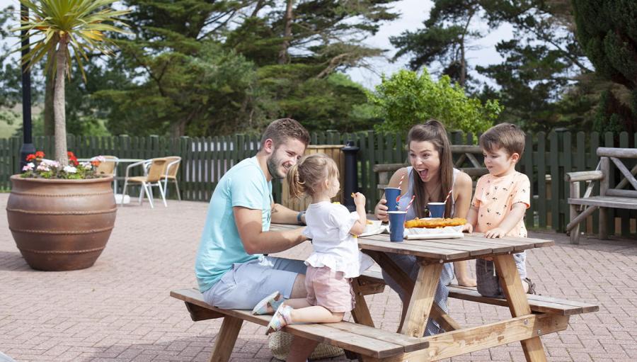 Looe Bay Holiday Park eating outside