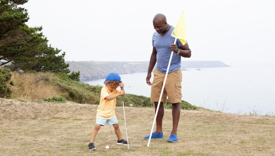 pitch and putt at Sea Acres Holiday Park