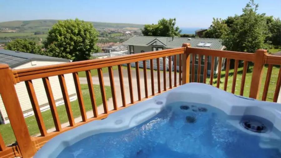 lodges with hot tubs in Dorset at Swanage Coastal Park