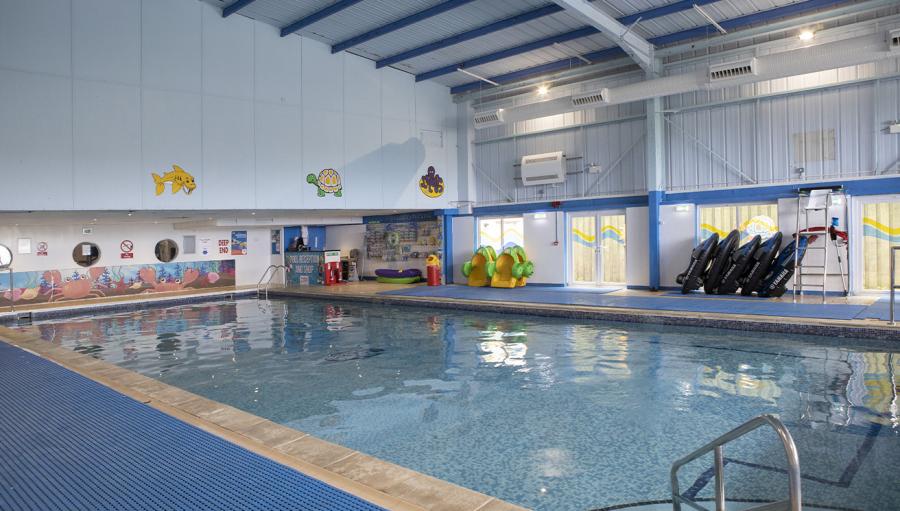 White Acres Holiday Park indoor swimming pool