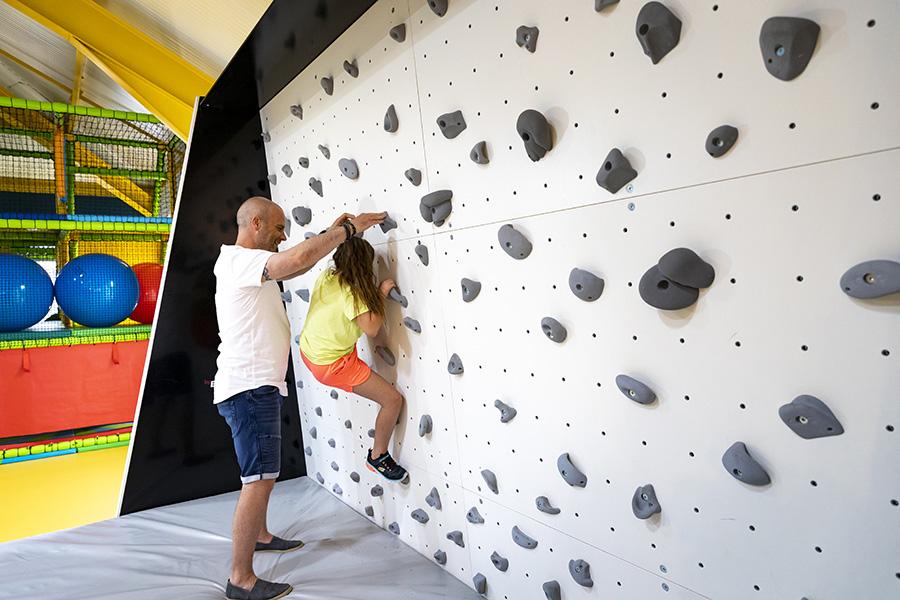 Dovercourt Holiday Park climbing wall