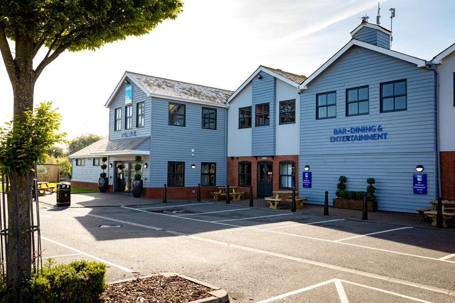 main club house at Dovercourt Holiday Park