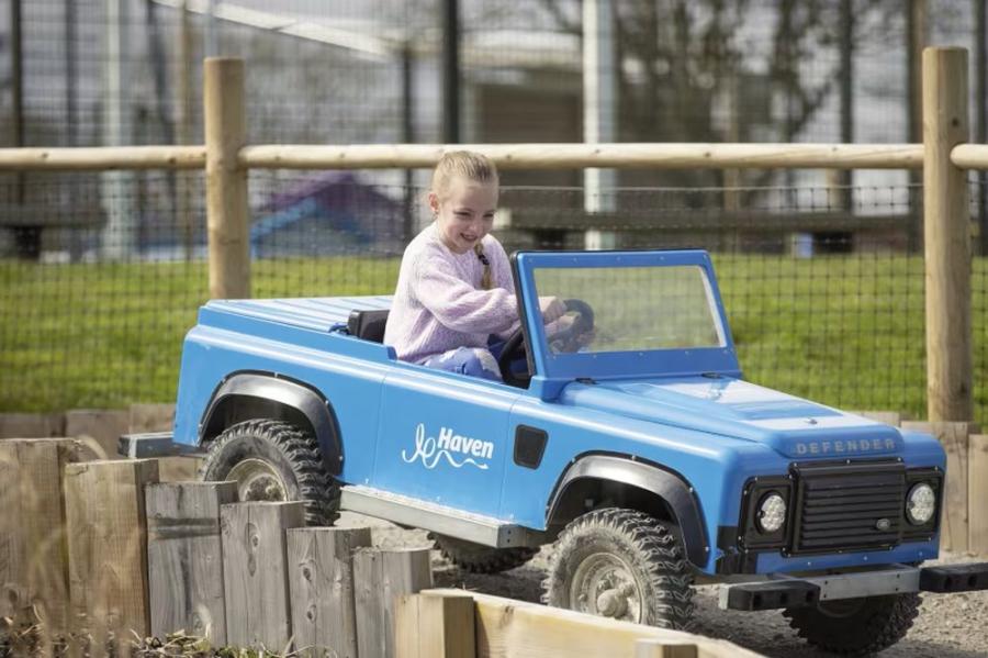 landrovers for kids at Caister-on-Sea Holiday Park