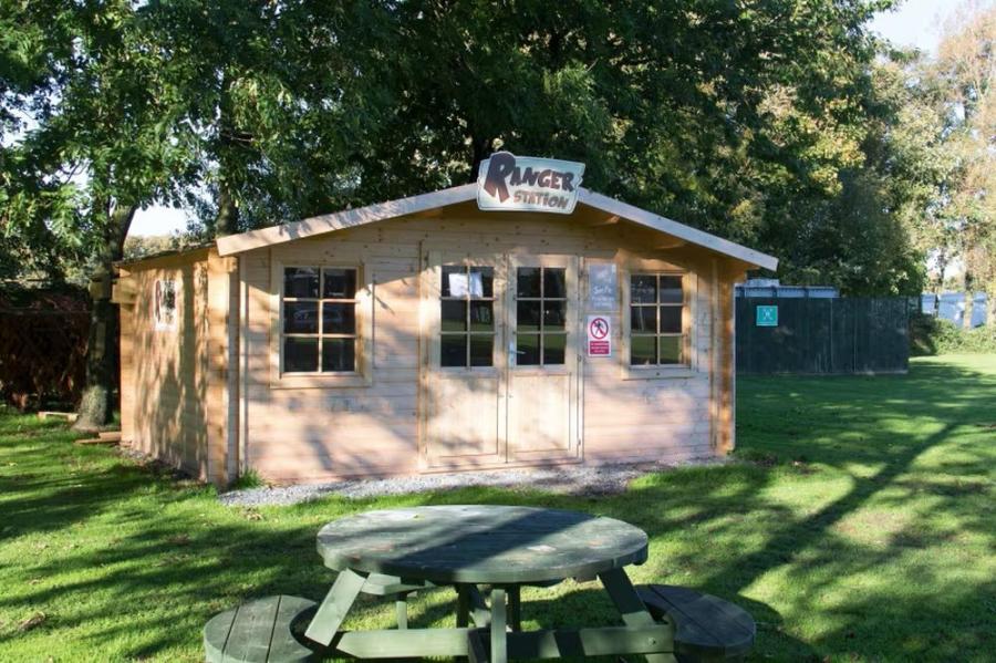 luxury lodges at Lakeland Holiday Park