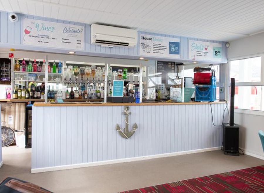 the bar at Mersea Island Holiday Park