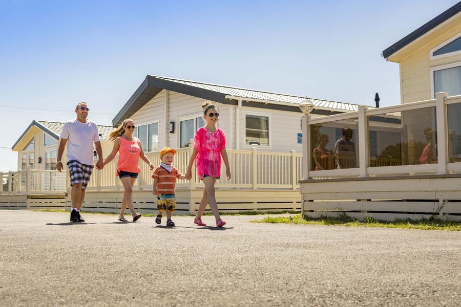 luxury caravans in clacton on sea at Seawick Holiday Park