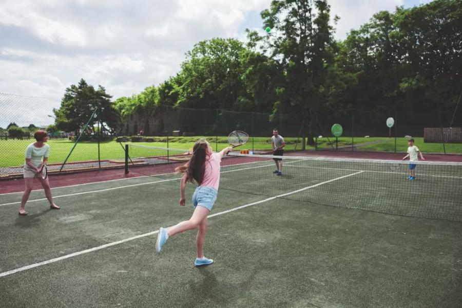 tennis courts at Kiln Park Holiday Park