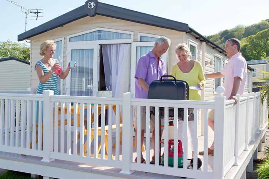 caravan holidays in Tenby at Penally Court Holiday Park