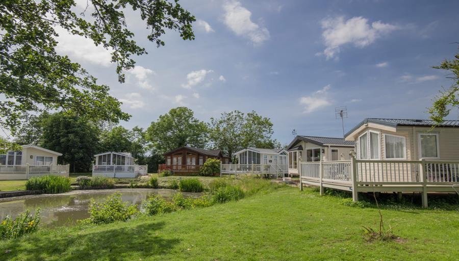 caravans and lodges for hire in Essex