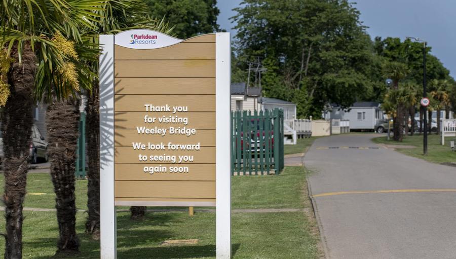 enterance to Weeley Bridge Holiday Park