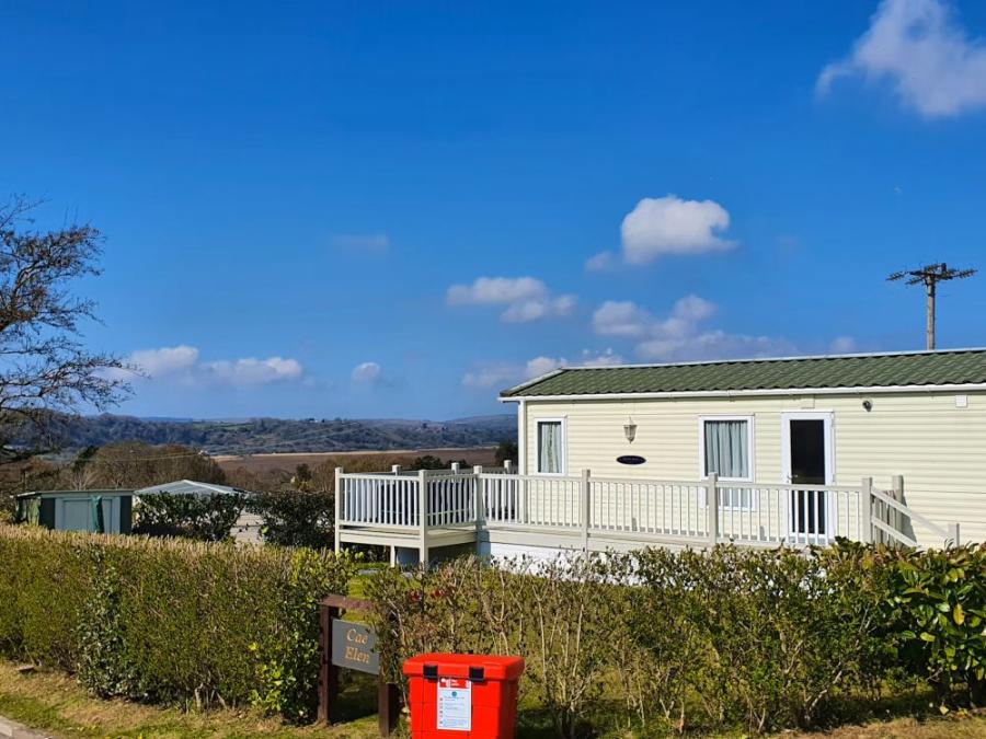 caravan holidays on the Gower at Llanrhidian Holiday Park