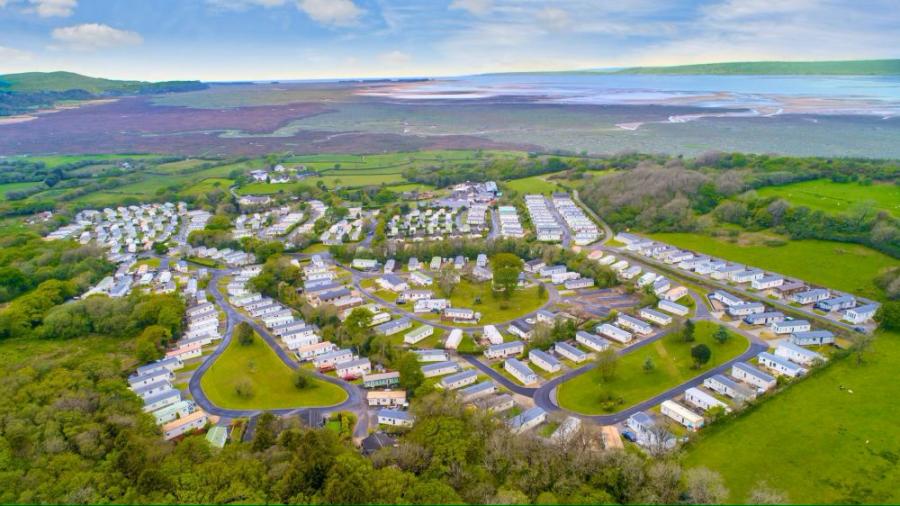 overview of Llanrhidian Holiday Park