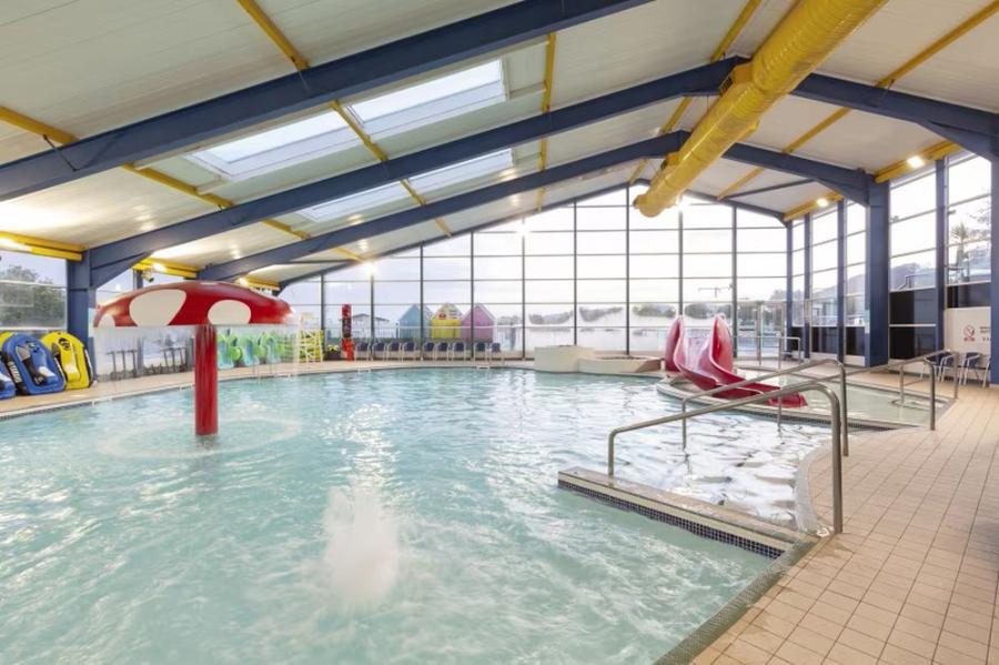 the indoor swimming pool at Quay West Holiday Park