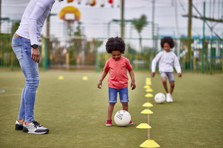 kids sports activities on holiday