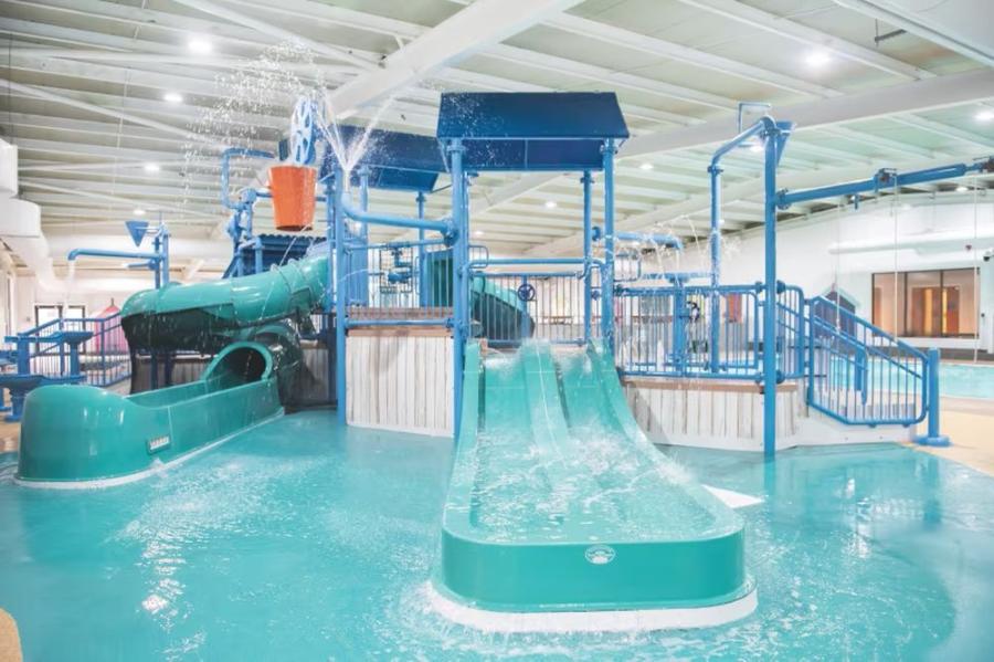 the indoor swimming pool at Seashore Holiday Park