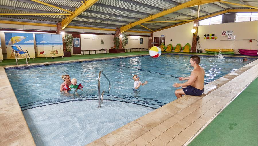 the indoor pool at Summerfields Holiday Park